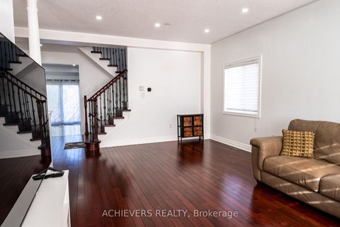 Photo 10 at 19 Thrushwood Drive, 400 West, Barrie