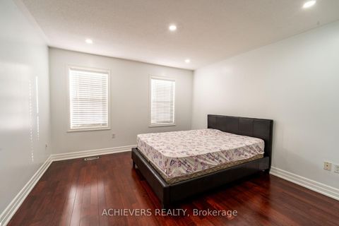 Photo 30 at 19 Thrushwood Drive, 400 West, Barrie