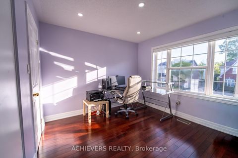 Photo 31 at 19 Thrushwood Drive, 400 West, Barrie