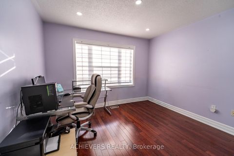 Photo 32 at 19 Thrushwood Drive, 400 West, Barrie