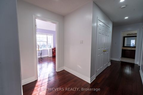 Photo 35 at 19 Thrushwood Drive, 400 West, Barrie