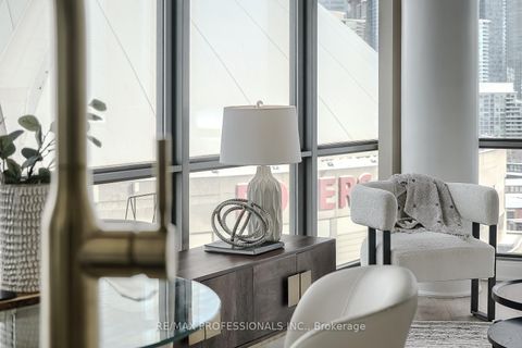 Photo 5 at 1708 - 3 Navy Wharf Court, Waterfront Communities C1, Toronto