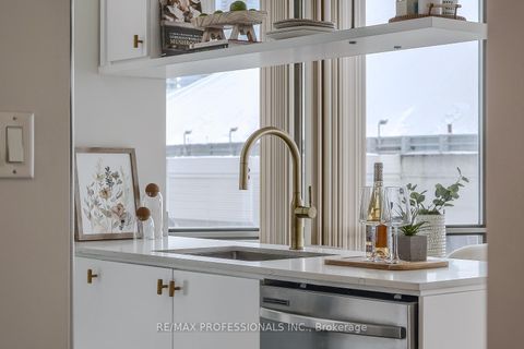 Photo 12 at 1708 - 3 Navy Wharf Court, Waterfront Communities C1, Toronto