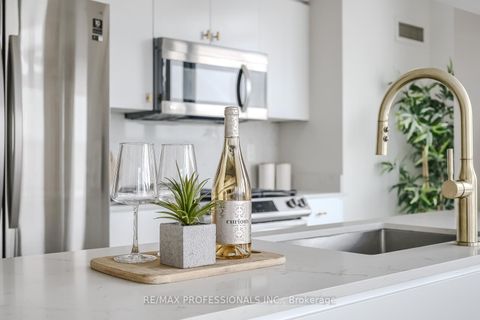 Photo 13 at 1708 - 3 Navy Wharf Court, Waterfront Communities C1, Toronto
