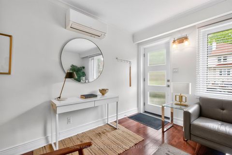 Photo 2 at 25 Lorindale Avenue, Lawrence Park North, Toronto