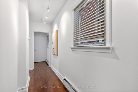 Photo 10 at 25 Lorindale Avenue, Lawrence Park North, Toronto