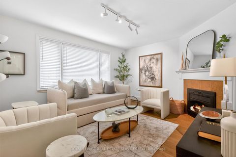 Photo 15 at 25 Lorindale Avenue, Lawrence Park North, Toronto