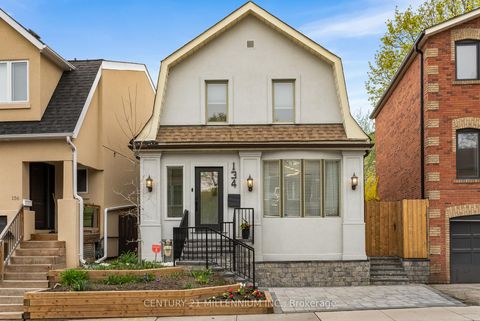 Photo 1 at 134 Helendale Avenue, Eglinton, Toronto