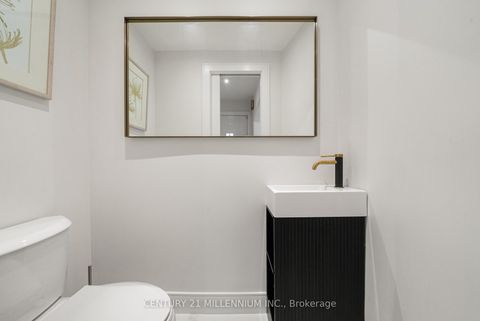 Photo 19 at 134 Helendale Avenue, Eglinton, Toronto
