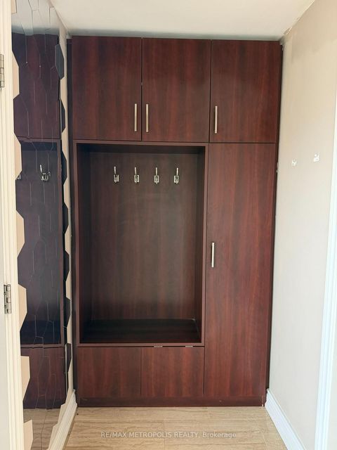 Photo 13 at 37 Lynvalley Crescent, Maryvale, Toronto