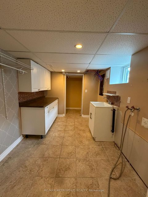 Photo 14 at 37 Lynvalley Crescent, Maryvale, Toronto