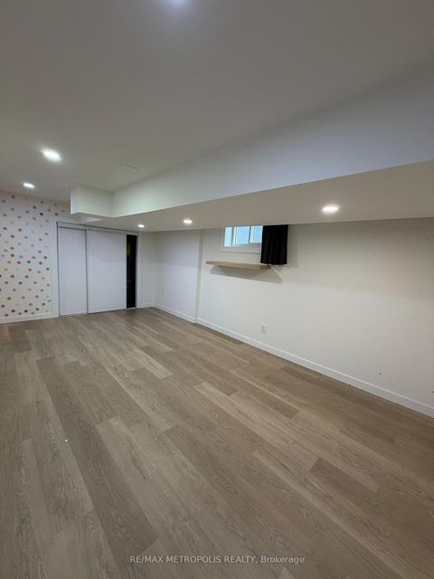 Photo 16 at 37 Lynvalley Crescent, Maryvale, Toronto