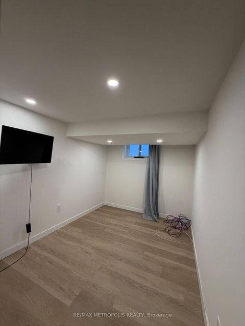 Photo 17 at 37 Lynvalley Crescent, Maryvale, Toronto