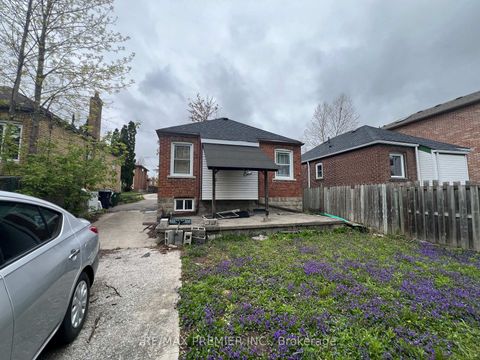 Photo 1 at 155 William Street, Weston, Toronto