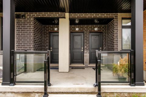 Photo 3 at 9 - 12860 Yonge Street, Oak Ridges, Richmond Hill