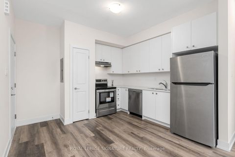 Photo 6 at 9 - 12860 Yonge Street, Oak Ridges, Richmond Hill