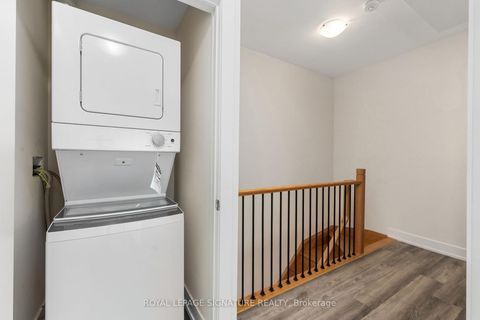 Photo 17 at 9 - 12860 Yonge Street, Oak Ridges, Richmond Hill