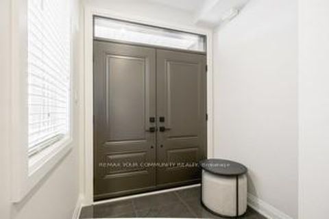 Photo 2 at 65 Bristlewood Crescent, Patterson, Vaughan