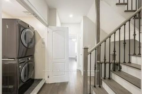 Photo 28 at 65 Bristlewood Crescent, Patterson, Vaughan