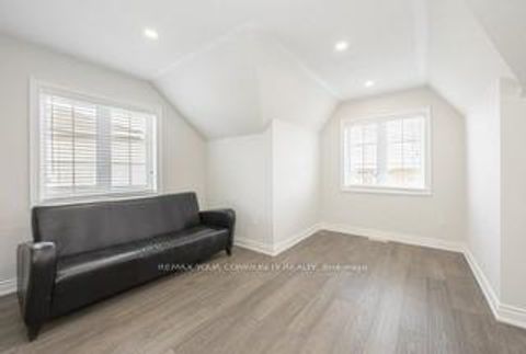 Photo 32 at 65 Bristlewood Crescent, Patterson, Vaughan