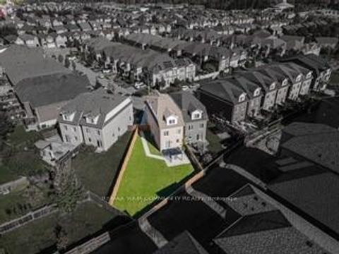 Photo 47 at 65 Bristlewood Crescent, Patterson, Vaughan
