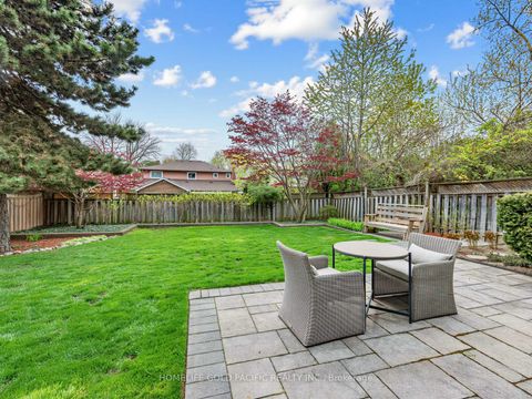 Photo 33 at 10 O'Shea Crescent, Don Valley Village, Toronto