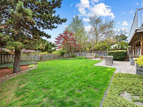 Photo 34 at 10 O'Shea Crescent, Don Valley Village, Toronto
