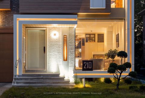 Photo 2 at 210 Glenayr Road, Forest Hill South, Toronto