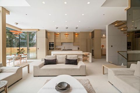 Photo 12 at 210 Glenayr Road, Forest Hill South, Toronto