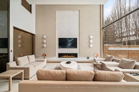 Photo 13 at 210 Glenayr Road, Forest Hill South, Toronto