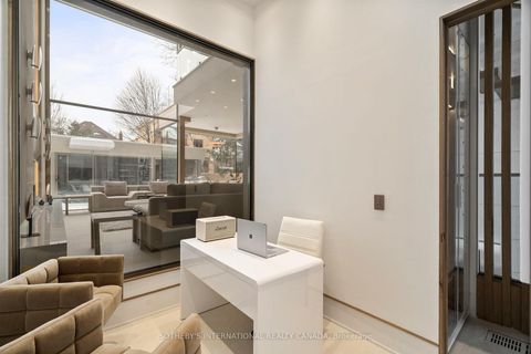 Photo 18 at 210 Glenayr Road, Forest Hill South, Toronto