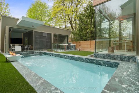 Photo 31 at 210 Glenayr Road, Forest Hill South, Toronto