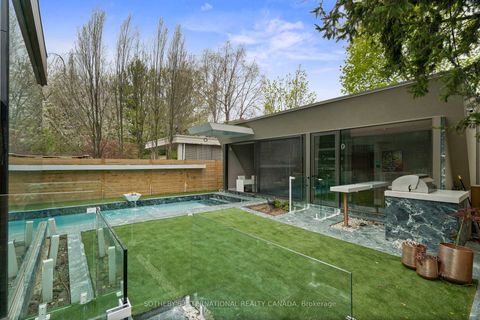 Photo 32 at 210 Glenayr Road, Forest Hill South, Toronto