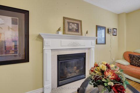 Photo 9 at 30 Lang Drive, Northwest, Barrie