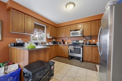 Photo 18 at 30 Lang Drive, Northwest, Barrie