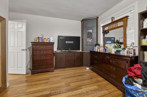 Photo 37 at 30 Lang Drive, Northwest, Barrie