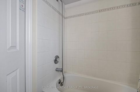 Photo 39 at 30 Lang Drive, Northwest, Barrie