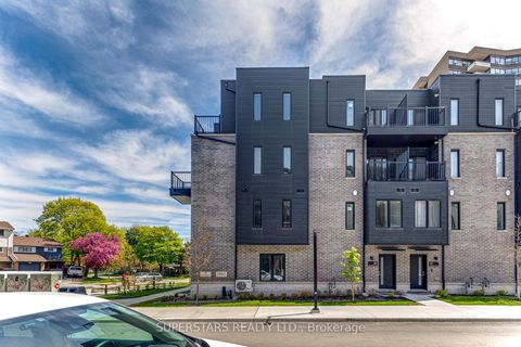 Photo 1 at 31 Calamint Lane, L'Amoreaux, Toronto