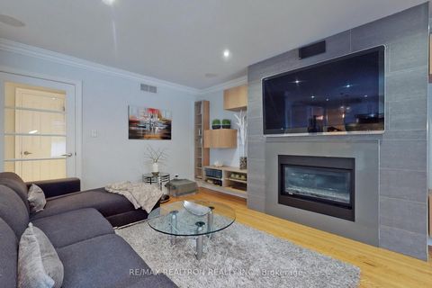 Photo 15 at 38 Apollo Drive, Don Mills, Toronto