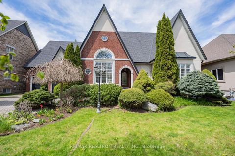 Photo 1 at 4 The Fairways, Angus Glen, Markham