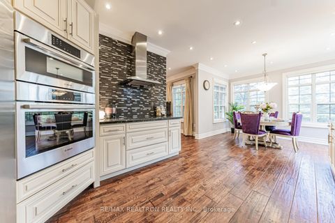 Photo 11 at 4 The Fairways, Angus Glen, Markham