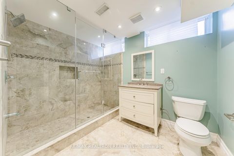 Photo 42 at 4 The Fairways, Angus Glen, Markham