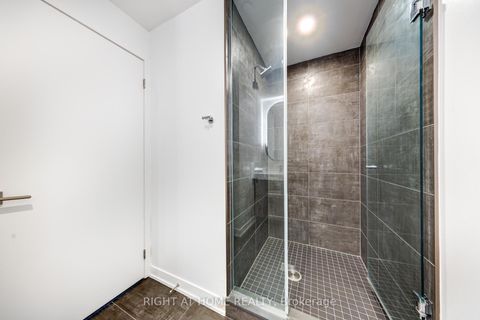 Photo 8 at 2503 - 15 Holmes Avenue, Willowdale East, Toronto