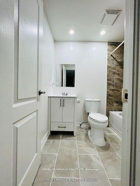 Photo 7 at 11 - 50 Blackwell Avenue, Malvern, Toronto
