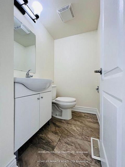 Photo 8 at 11 - 50 Blackwell Avenue, Malvern, Toronto