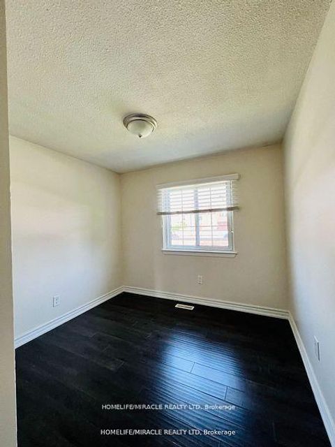 Photo 9 at 11 - 50 Blackwell Avenue, Malvern, Toronto