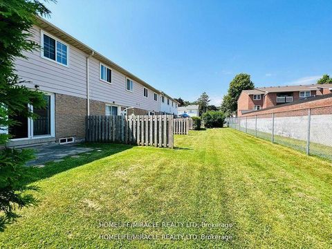 Photo 19 at 11 - 50 Blackwell Avenue, Malvern, Toronto