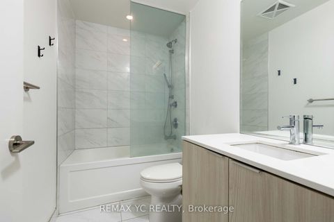 Photo 11 at 1302 - 15 Queens Quay E, Waterfront Communities C8, Toronto