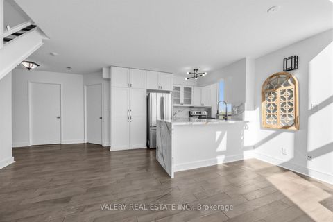 Photo 3 at 827 - 250 Manitoba Street, Mimico, Toronto