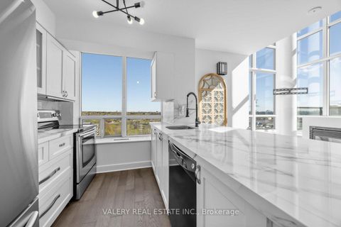 Photo 4 at 827 - 250 Manitoba Street, Mimico, Toronto
